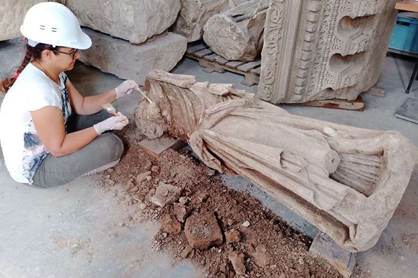 არქეოლოგებმა თურქეთში 2175 წლის წინანდელი ქანდაკება იპოვეს