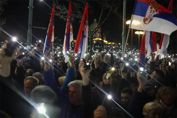 სერბეთში არჩევნების შედეგების წინააღმდეგ საპროტესტო გამოსვლები გრძელდება