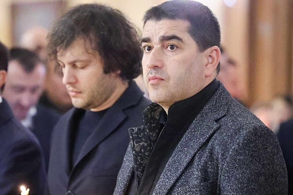 შალვა პაპუაშვილი საშობაო წირვას დაესწრო