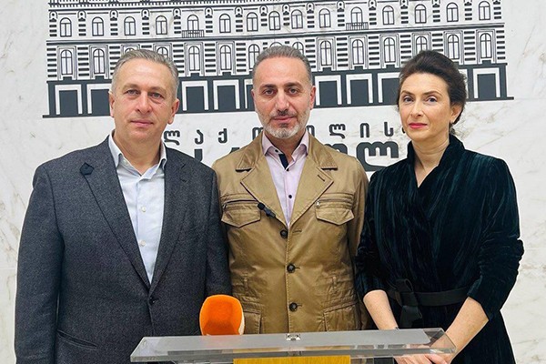 გახარიას გუნდი ივანიშვილს: ახლა მაინც შეაქმნევინეთ ოცნებას ანტიკორუფციული კომისია თბილისის საკრებულოში!