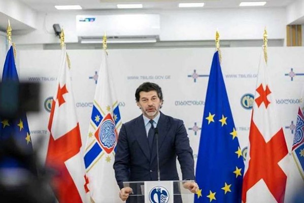 კახა კალაძე: როგორც მოსახლეობას დავპირდით, წერეთელზე საგზაო სამუშაოები დასრულებულია - ხვალიდან მთელს გამზირზე საავტომობილო მოძრაობა ჩვეულ რეჟიმში ორმხრივად გაიხსნება