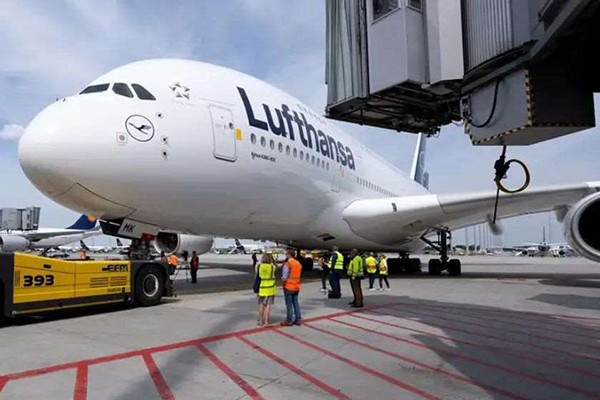 Lufthansa-ს თანამშრომლები ერთი დღით გაიფიცებიან