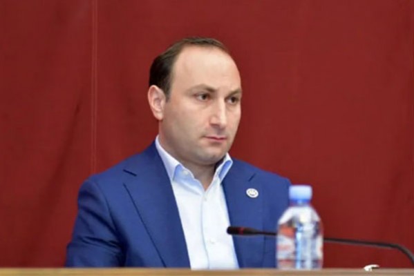 ანრი ოხანაშვილი ოპოზიციაზე: ეს ხალხი ჰიბრიდული საფრთხის მატარებელია თავისი გამონათქვამებით