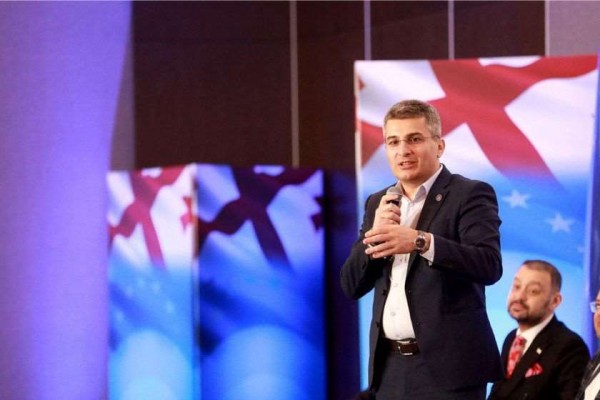 მამუკა მდინარაძე: სალომე ზურაბიშვილისგან ვეტოც მოსალოდნელია და ნებისმიერი რამ, რაც რადიკალურ ოპოზიციას და „ნაცებს“ გააძლიერებს