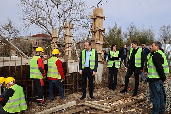 გურიაში სახელმწიფო რწმუნებული მანდატურის სამსახურის ახალი რეგიონული ოფისის მშენებლობის პროცესს გაეცნო