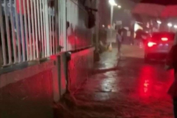 რიო-დე-ჟანეიროში ძლიერმა წყალდიდობამ 8 ადამიანი იმსხვერპლა