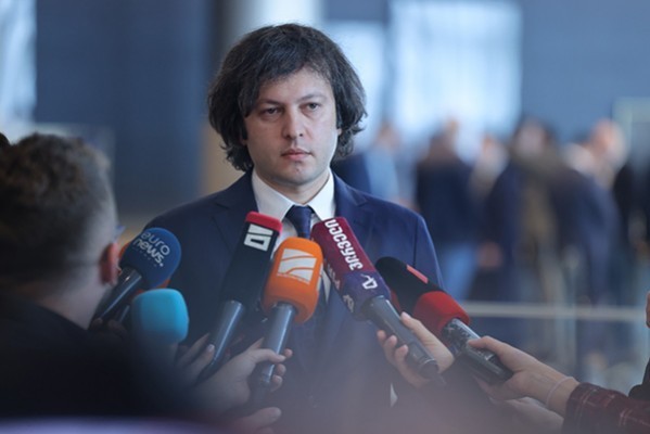 საკადრო საკითხებთან დაკავშირებით განცხადებას ირაკლი კობახიძე კვირის ბოლომდე გააკეთებს