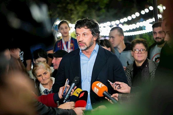 კახა კალაძე: არ მინდა დავით არახამიასთან პოლემიკაში შესვლა, მინდა, უკრაინას მშვიდობა ვუსურვო