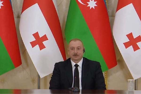 ილჰამ ალიევი: ბევრ საკითხზე ვისაუბრეთ პირისპირ შეხვედრაზე ორი დამოუკიდებელი ერის ლიდერებმა, ჩვენ ერთმანეთის გვერდით ვდგავართ, ვართ მეგობარი, მოძმე ქვეყნები