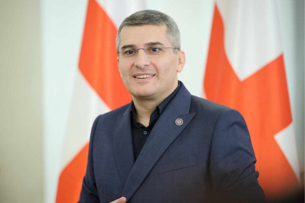 მამუკა მდინარაძე: საოცრება ვქენით, არანორმალურობა! ამაზე ნაკლებად გახარებულები არასდროს ყოფილიყავით! გენაცვალეთ!