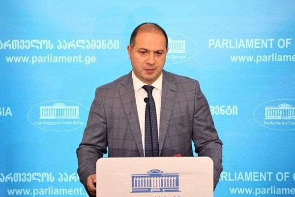გივი მიქანაძე: კეთილსინდისიერი ორგანიზაციებისთვის „გამჭვირვალობის კანონი“ პრობლემას არ უნდა წარმოადგენდეს მაგრამ, ეს ისტერია პირდაპირ მიუთითებს იმაზე, რომ ამ ორგანიზაციებს ძალიან ბევრი აქვთ დასამალი