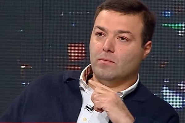მომღერალი ბექა ჩხაიძე: ყველას ვურჩევ, ანტიქართულ კამპანიაში ჩართვისგან თავი შეიკავონ და ხალხს თავს ნუ შეაძულებენ. ვის ეფარებით? ნაცებს, სისხლისმსმელებს?