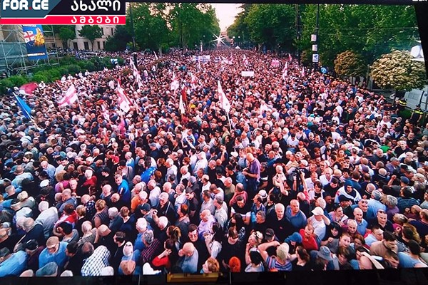 „როდესაც დასავლეთში წარმოთქვამენ, რომ ჩვენ „ქართველი ხალხის გვერდით ვდგავართ“ - მარტო „გუშინდლებს“ ნუ გაითვალისწინებენ“