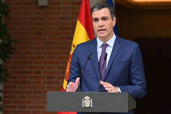 პედრო სანჩესმა განაცხადა, რომ ესპანეთის პრემიერ-მინისტრის პოსტიდან გადადგომას არ აპირებს