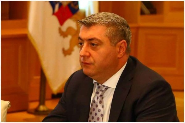 კახი კახიშვილი: რამდენიმე დღეა ვაკვირდები „იმედის“, „პოსტივის“ და სხვა არხების ჯგუფებზე ძალადობასა და საქმიანობაში ხელის შეშლას, რაც ასევე სისხლის სამართლის კოდექსით დასჯადია