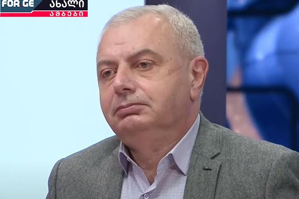ზაალ ანჯაფარიძე: ერთი წუთით დავეთანხმოთ ციფრებს -160,000-165000. ვიყოთ დიდსულოვანი და კიდევ 100,000 ვუწყალობოთ, ვნახავთ საკმარისია თუ არა ეს რესურსი არჩევნების მოსაგებად, პასუხი ცალსახაა- არა, და ვერავითარი მანიპულაცია ამ რეალობას ვერ შეცვლის