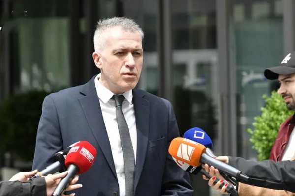 სერგო ჩიხლაძე: მთავარი გზავნილია ის, რომ იმ ადამიანების მიმართ, ვინც ხმას მისცემენ რუსულ კანონს, გარკვეული ზომები მიიღება, იქნება ეს გადაადგილების შეზღუდვა, ვიზის შეზღუდვა ინდივიდუალურად თუ ასე შემდეგ