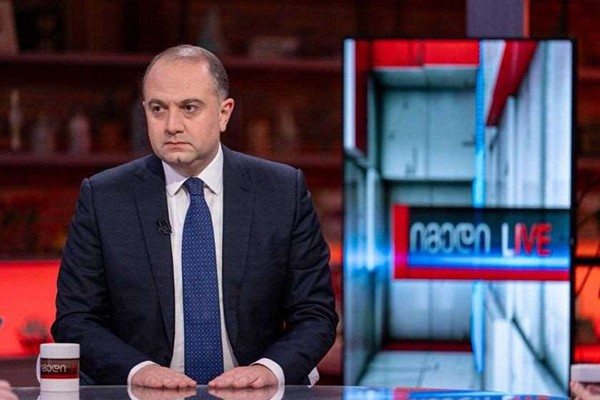 ირაკლი ჩიქოვანი: ქალბატონი პრეზიდენტი იმ პოლიტიკური ძალის წიაღში შევიდა, რასაც კოლექტიური „ნაციონალური მოძრაობა“ ჰქვია
