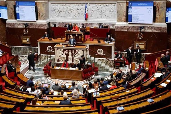 საფრანგეთის პარლამენტმა საბოლოოდ დაამტკიცა უცხოური ჩარევის წინააღმდეგ კანონი