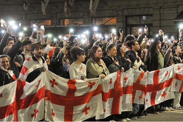 Brussels Signal: საქართველოზე თავდასხმა თვალთმაქცური, ორკესტრირებული დაშინებაა