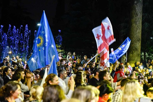 ნაძალადევის რაიონში „ქართული ოცნების“ მხარდამჭერი კონცერტი გაიმართა