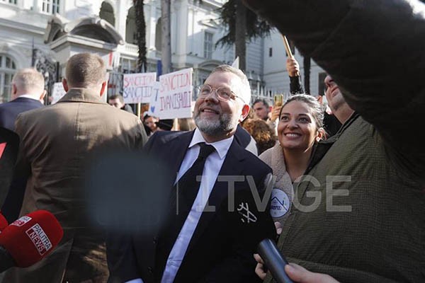 მიხაელ როთი: უნდა შევქმნათ უზარმაზარი კოალიცია რუსეთის წინააღმდეგ, ეს არის ჩვენი ერთ-ერთი მთავარი ამოცანა, რატომაც ვიმყოფებით საქართველოში