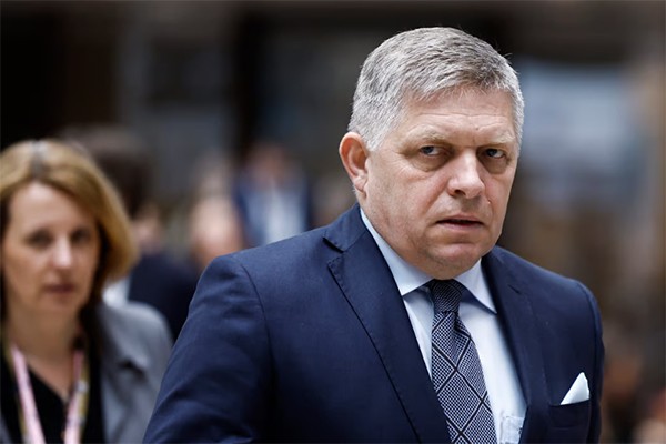 სლოვაკეთის პრემიერი: ნებისმიერი მოსაზრება საქართველოს საშინაო საქმეებში სანქციების დაწესებით ჩარევასთან დაკავშირებით ჩვენთვის წითელი ხაზია