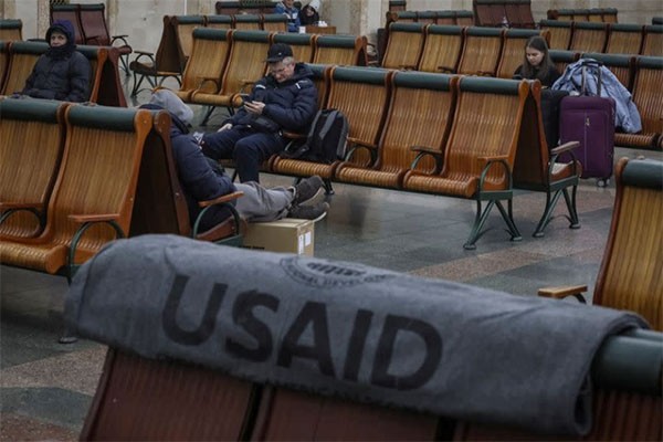 დონალდ ტრამპის ადმინისტრაცია განიხილავს USAID-ის შემცირებას და სახელმწიფო დეპარტამენტის კონტროლის ქვეშ მოქცევას