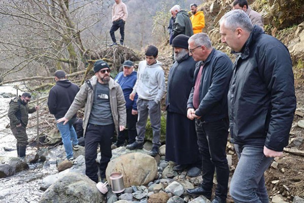 გურიის მდინარეები ჩოხატაურსა და ოზურგეთში 40 000 ქვირითით დათევზიანდა