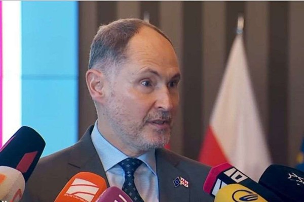 პაველ ჰერჩინსკი: მზია ამაღლობელი ჟურნალისტური სიმამაცისა და სამართლიანობისთვის შეუპოვარი ბრძოლის სიმბოლოა, ვაგრძელებთ მოწოდებას, რომ ის დაუყოვნებლივ გათავისუფლდეს