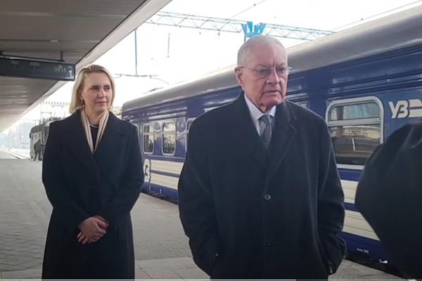 კიტ კელოგი: ჩემი მისიის ნაწილია ზელენსკის მოსმენა, მზად ვართ, მივაწოდოთ ის, რაც საჭიროა, გვესმის უსაფრთხოების გარანტიების საჭიროება 