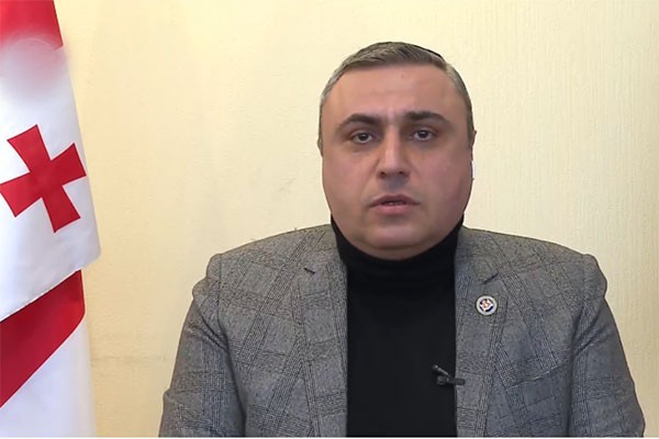 მსოფლიოში უძლიერესი ქვეყნის ხელისუფალმა განაცხადა, რომ კი, შესაძლებელი იყო, თავიდან აცილებულიყო ომი უკრაინაში და ძალებმა, რომლებიც საპირისპიროს სურვილით იყვნენ გამსჭვალულნი, სამწუხაროდ, საწადელს მიაღწიეს