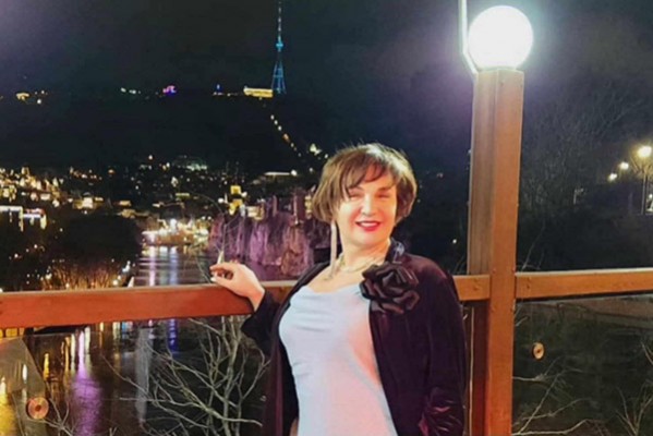 ნინო ჯღარკავა: შემირცხვენია ის ოპოზიცია, ოთხი ახალგაზრდა სვანი ბიჭის გამაუბედურებელი ჟორჟოლიანი რომ ლიდერად  ეყოლება - დიახ, ჩვენ მილიონ ორასი ათასი 