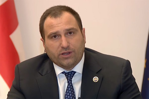 ირაკლი კირცხალია რასა იუკნევიჩიენეს განცხადებაზე: თავი დაანებოს ჩვენი საზოგადოებისთვის, სახელმწიფოსთვის შეურაცხყოფის მიყენებას. როდესაც სიტყვა „კრემლს“ ახსენებს ქალბატონი რასა, თავის წარსულს გადახედოს