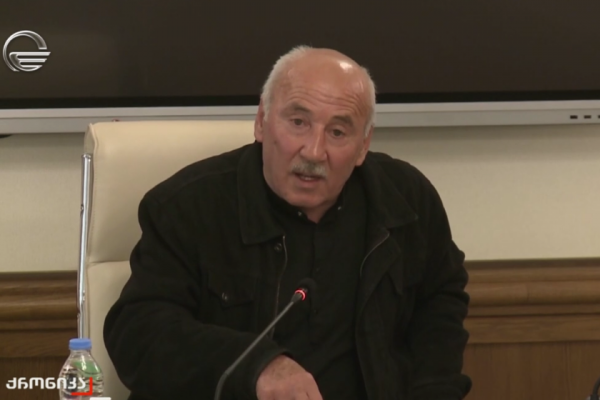 „ნავთლუღის სპეცოპერაციისას“ მოკლულის მამა: თავი გაკვეთილი ჰქონდა. ამოღებული იყო ყველაფერი, რაც ადამიანს გააჩნია. გულ-მკერდი გაკერილი იყო თივის საპრესი თოკით, ცარიელი ფუტლარი მოგვიყვანეს. ჩემმა მეუღლემ ამას ვეღარ გაუძლო და სიმწრისგან გაითიშა