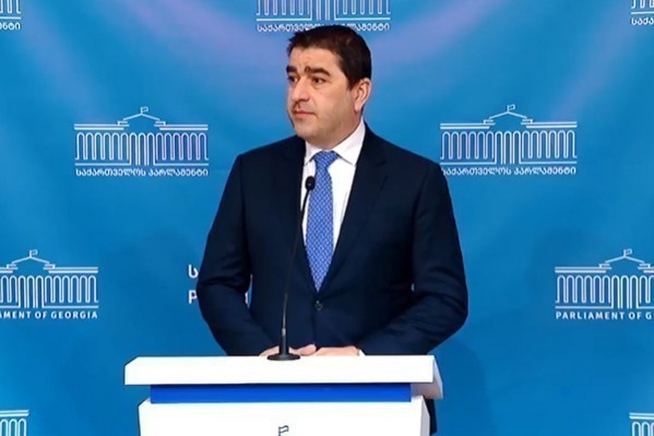 შალვა პაპუაშვილი: სამწუხაროდ, აშშ-ის საელჩოს გუშინდელი განცხადება გახდა ნოყიერი ნიადაგი იმ დეზინფორმაციული და ისტერიული კამპანიისთვის, რომელიც არაერთხელ გვინახავს