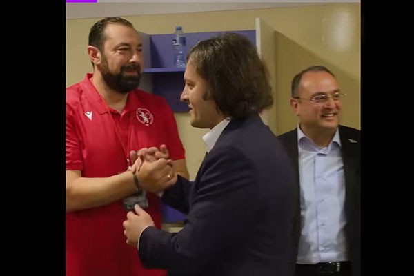 ირაკლი კობახიძემ, პრეზიდენტ მიხეილ ყაველაშვილთან ერთად ხელბურთელთა ეროვნულ ნაკრებს ევროპის ჩემპიონატზე გასვლა მიულოცა (video)