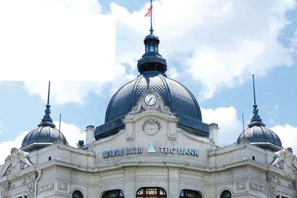 BlackRock-მა TBC PLC-ის 5.02%-იანი წილი შეისყიდა. კომპანია ასევე „საქართველოს ბანკის“ მეწილეთა სიაში 6,1%-ით მეორე ადგილს იკავებს