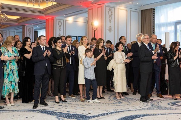 საქართველოს საპარლამენტო დელეგაცია, ესპანეთში მყოფ ქართულ დიასპორასთან ერთად, ესპანეთის სამეფოში საქართველოს საელჩოს ორგანიზებით, საქართველოს დამოუკიდებლობის დღისადმი მიძღვნილ ღონისძიებას დაესწრო