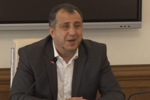 დიმიტრი სანაკოევი ოქრუაშვილის განცხადებაზე „2007 წლის ახალ წელს ცხინვალში შევხვდებით“:  დიდი ზიზღი იყო ხალხის მხრიდან ოქრუაშვილის მიმართ, მის განცხადებასთან დაკავშირებით. დღეს მე არ ვიცნობ ადამიანს ცხინვალში, რომელიც პატივს სცემს ირაკლის