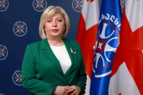 თამარ ჩიბურდანიძე: გლობალურ პოლიტიკაში, სახელმწიფოები დიასპორების საშუალებით აძლიერებენ საკუთარ ქვეყნებს უცხოეთში. ამისთვის ზრუნავენ არა მხოლოდ ხელისუფალნი, არამედ, თავად დიასპორული ორგანიზაციებიც