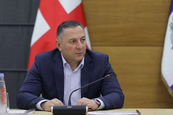 ვახტანგ გომელაურმა თანამდებობა დატოვა