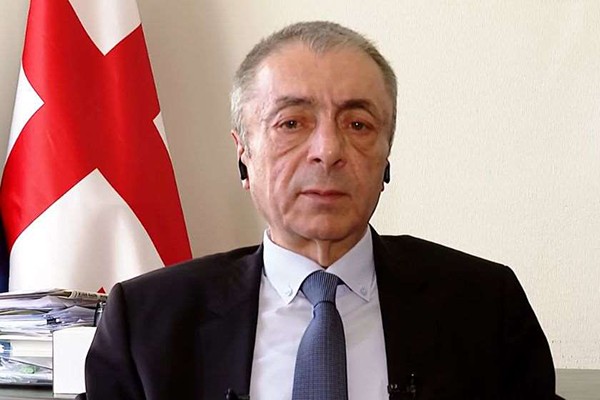 თენგიზ შარმანაშვილი: ბატონ ბიძინასთან შეხვედრის მოთხოვნა სახელმწიფოებრიობის დაკნინების ელემენტსაც შეიცავდა, მაგრამ ერთი რამ ვერ განსაზღვრეს - ისინი მხოლოდ ტაქტიკით მოქმედებენ, ბატონი ბიძინას შესაძლებლობები უფრო სტრატეგიულია