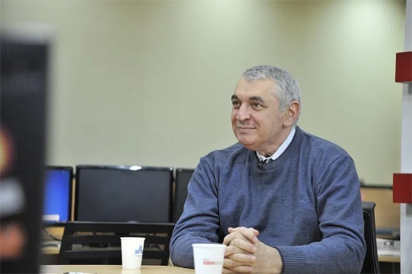 დავით ზურაბიშვილი: ჩემზე მძიმე შთაბეჭდილებას ახდენს ბოიკოტის მომხრეთა რადიკალური პოზიცია იმაზე, რომ მოღალატეები ხართ ყველა, ვისაც არჩევნებში გინდათ მონაწილეობა - ამას იდიოტიზმს დავარქმევდი 