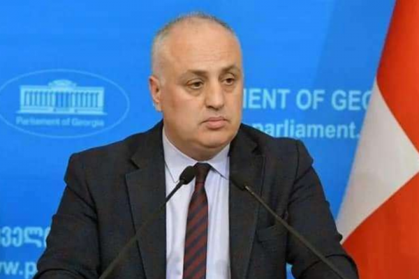 დიმიტრი ხუნდაძე: ჩორჩანას საგუშაგოს ეპიზოდი მინიმუმ უპასუხისმგებლობაა, მაგრამ ელფერი იმგვარი აქვს, რომ მხოლოდ უპასუხისმგებლობის საკითხი არ უნდა იყოს და სავარაუდოდ გამოიკვეთება განზრახ დანაშაულის ჩადენის ფაქტი