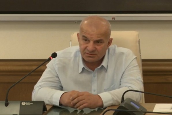 მფრინავი იმედა მაისურაძე კოდორის სოფლის ნაცვლად ცარიელი ადგილის დაბომბვაზე: 400 ჭურვიდან, ალბათ 60 დავხარჯეთ, ისიც იმისთვის, რომ იმიტაცია შეგვექმნა, მთლად რომ არ გვესროლა, კატასტროფა იქნებოდა ჩვენთვის, რადგან კაციჭამიები გველოდებოდნენ უკან