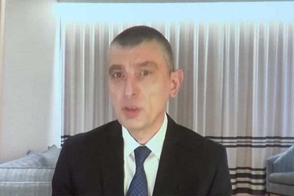 გახარია თეა წულუკიანის კითხვაზე, ადასტურებს თუ არა, რომ ადგილობრივი თვითმმართველობის არჩევნებში იღებს მონაწილეობას: დიახ, ვადასტურებ