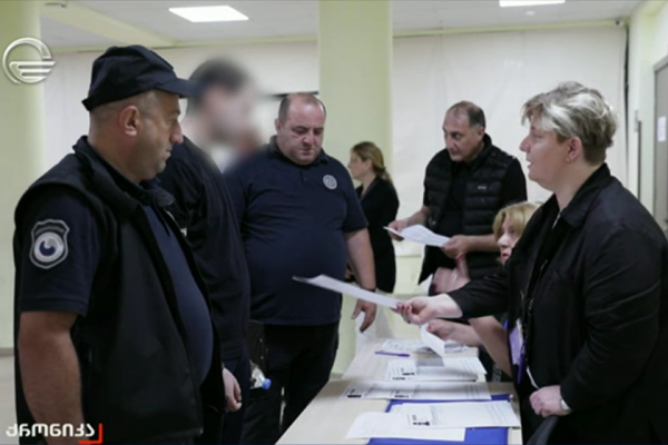 საგამოცდო პროცესში აბიტურიენტი მსჯავრდებულები ჩაერთნენ