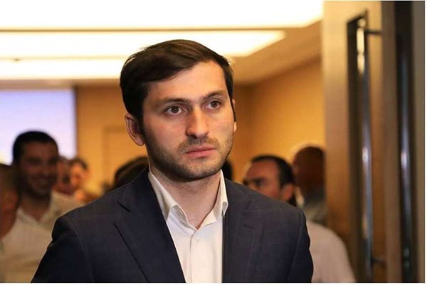 თვითმკვლელობის მცდელობამდე წერილი დაწერა - ვინ ემუქრებოდა რიჟვაძის ოჯახს, რომლისგან დაცვას ის ბიძინა ივანიშვილს და ირაკლი კობახიძეს სთხოვს?