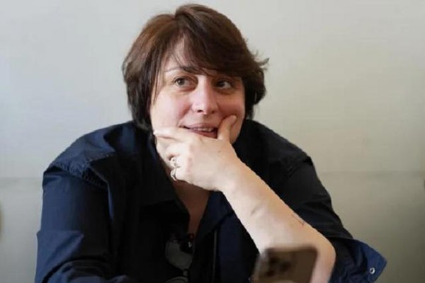 ელენე ხოშტარია პოლიციელის შეურაცხყოფისთვის 5000 ლარით დააჯარიმეს